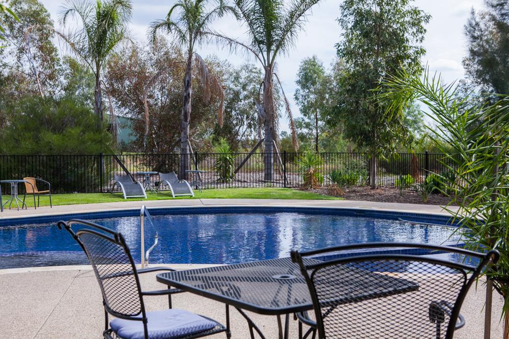 Hotel Perricoota Vines Retreat Moama Exterior foto