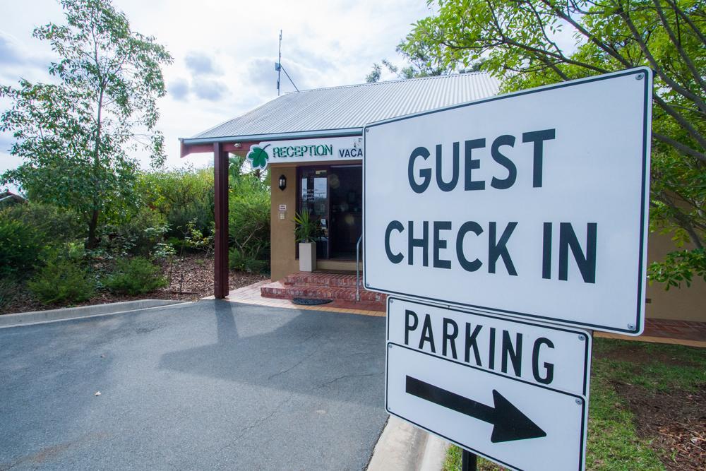 Hotel Perricoota Vines Retreat Moama Exterior foto