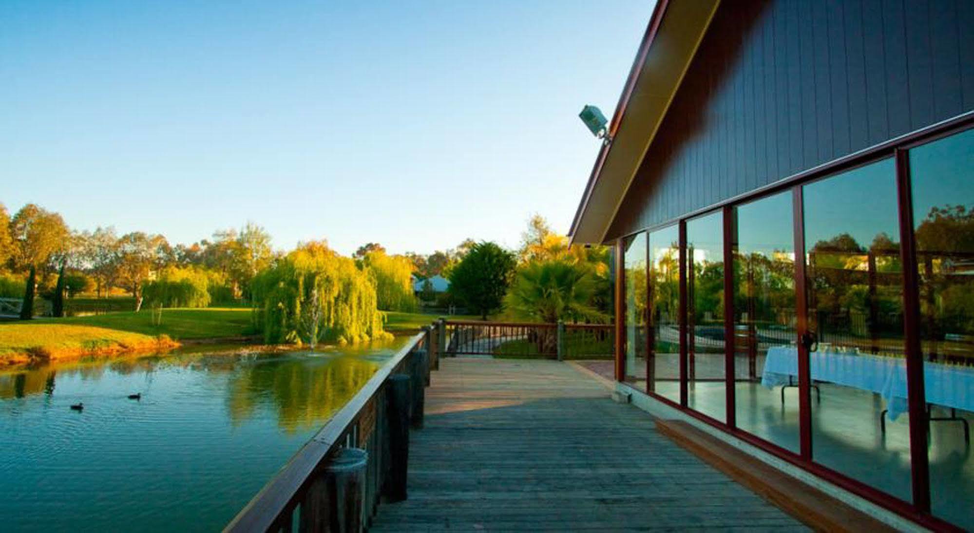 Hotel Perricoota Vines Retreat Moama Exterior foto